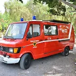 Conny, A Mercedes Firefighter Camper 营地 *