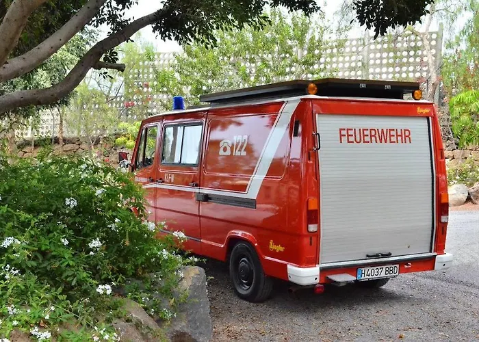 Conny, A Mercedes Firefighter Camper *